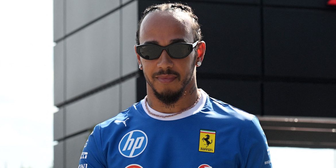 Lewis Hamilton decides between Lionel Messi and Cristiano Ronaldo