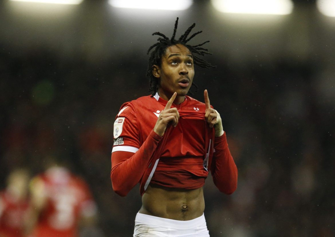 Tottenham: Journalist makes Djed Spence claim on Twitter