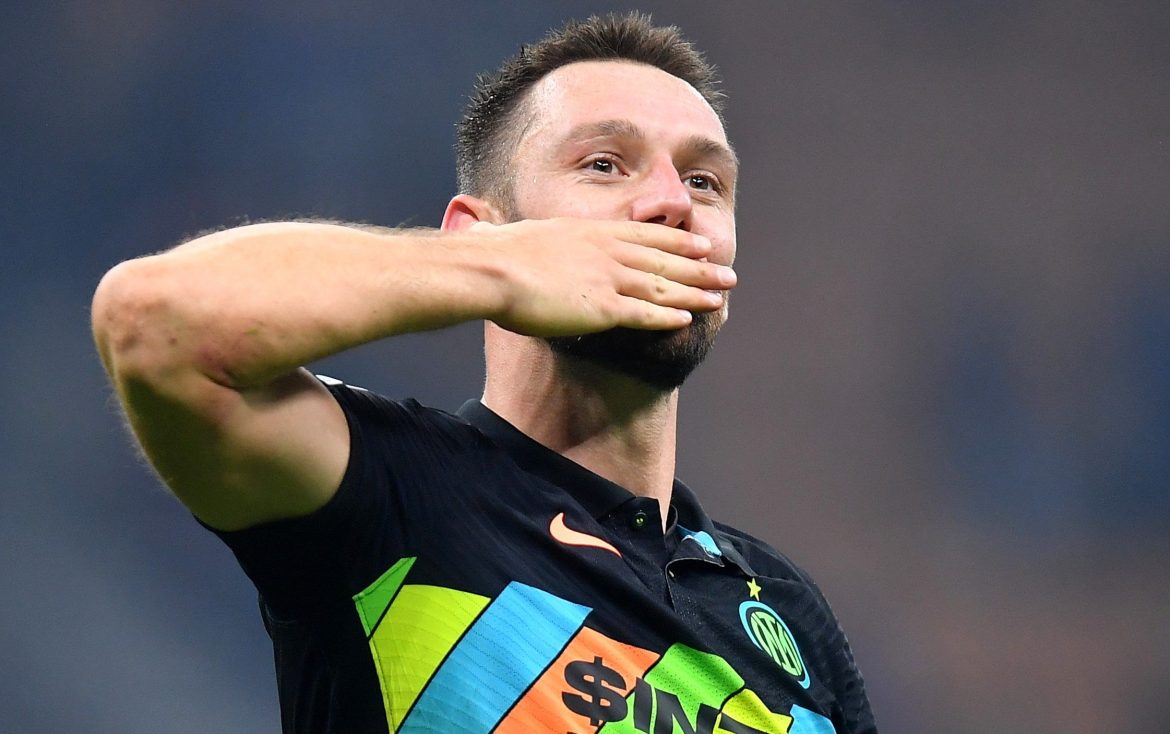 Man City eyeing move for Stefan de Vrij